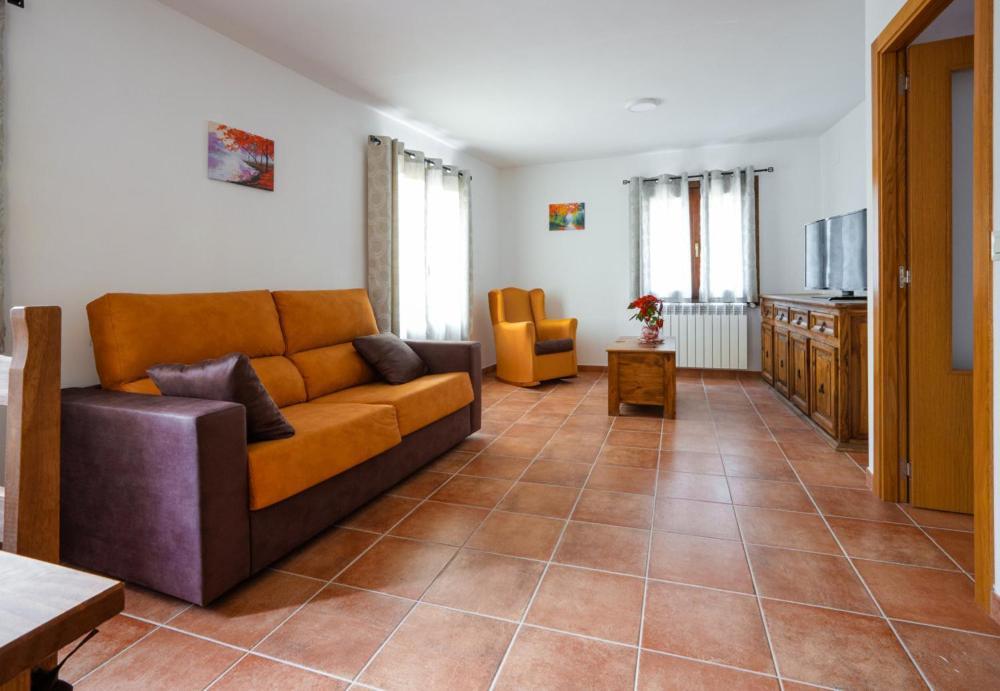 Hostal Antiguo Hospital Linares de Mora Kültér fotó
