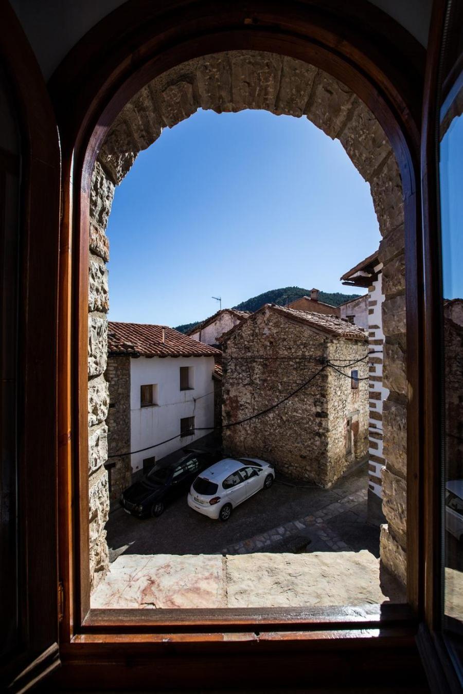 Hostal Antiguo Hospital Linares de Mora Kültér fotó